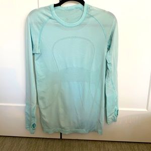 Light blue lululemon size 8 swiftly long sleeve